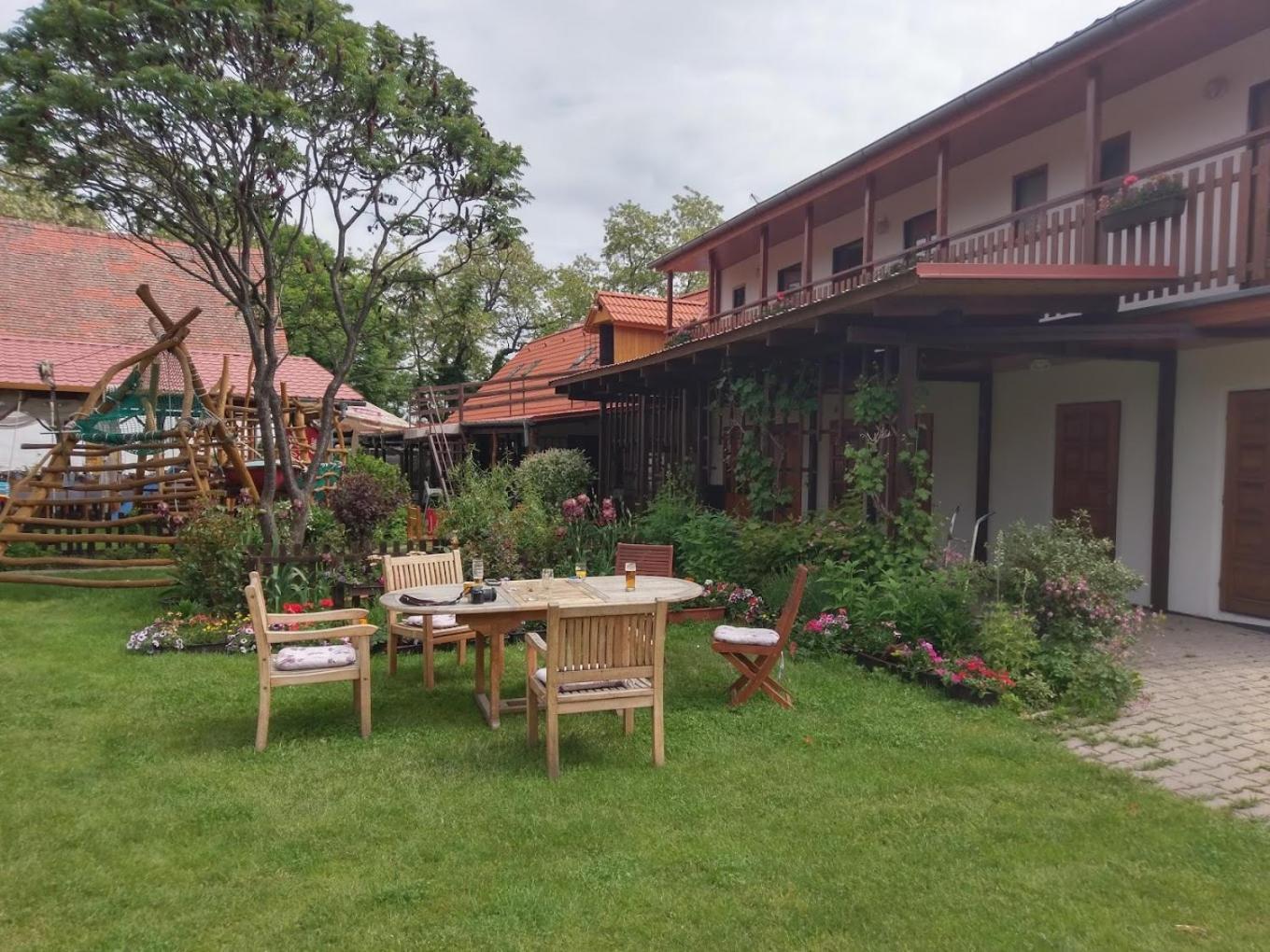 Villa Rybarska Basta Vikletice - Nechranice Kwon Exterior foto